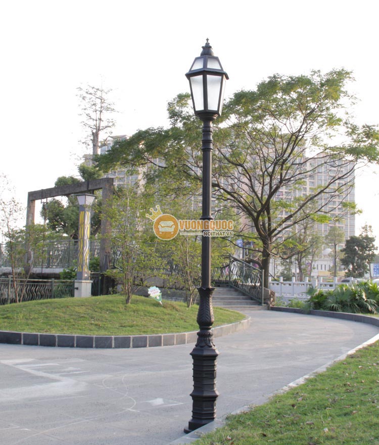 Đèn trang trí sân vườn cao cấp ROL442-4